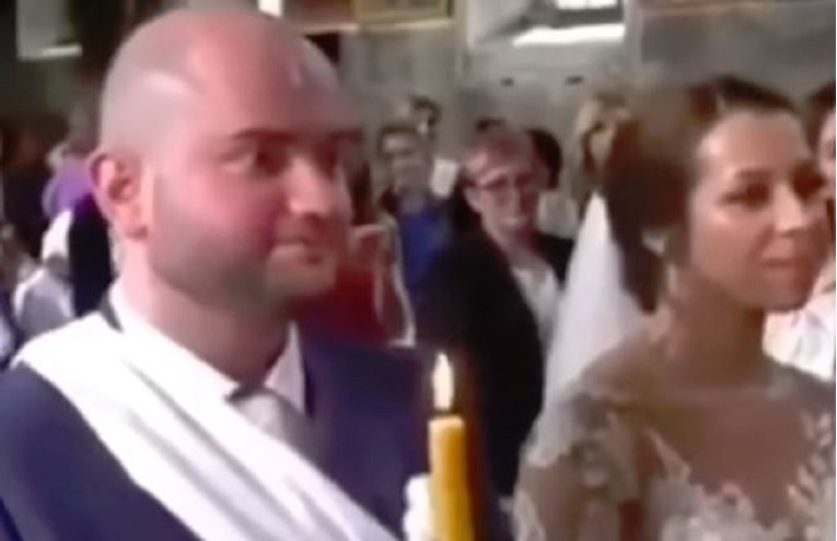 Svećenik pitao srpskog mladoženju je li se obećao drugoj, on postao hit na Fejsu