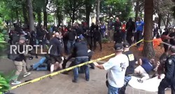 VIDEO Krvavi sukob antifašista i nacionalista u Portlandu: "Nacisti, vratite se kući"