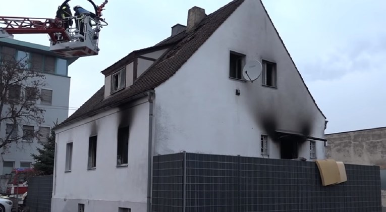 U Njemačkoj izgorjeli majka i 4 djece. Susjed: "Mislim da su Hrvati ili Srbi"