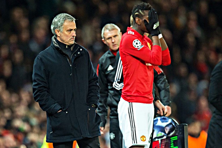 Pogba ozbiljno naljutio Mourinha zbog loše internetske veze