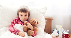 Djeci mlađoj od šest godina ne treba davati lijekove za prehladu i kašalj