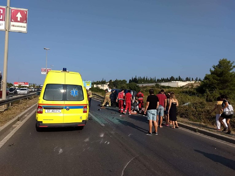Nesreća u Splitu: Četiri osobe ozlijeđene, promet blokiran