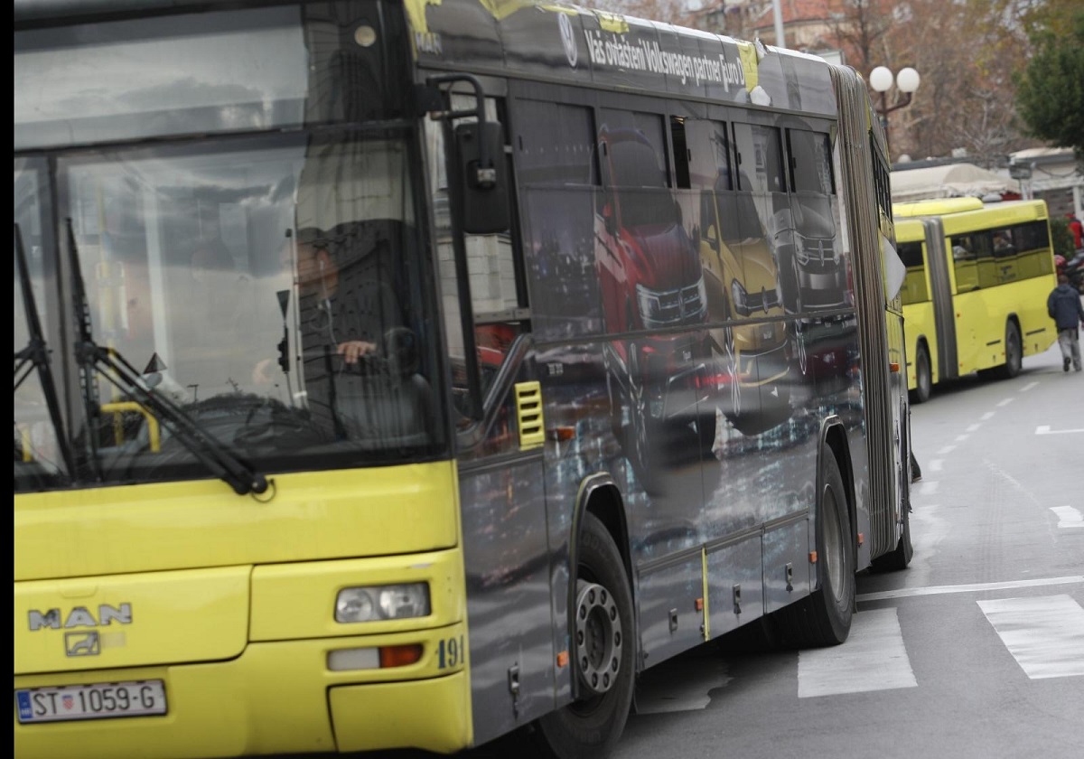 Detalji napada nožem na kontrolora u splitskom busu: "Zavladala je panika, svi su pobjegli"