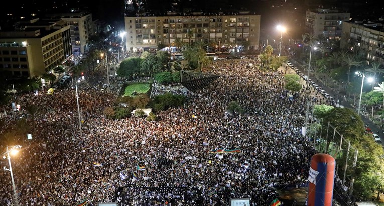 Deseci tisuća izraelskih Arapa na ulicama zbog kontroverznog zakona