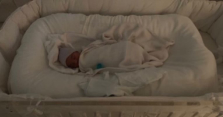 Kim Kardashian na udaru trolova zbog bebe Psalma koji spava u krevetiću
