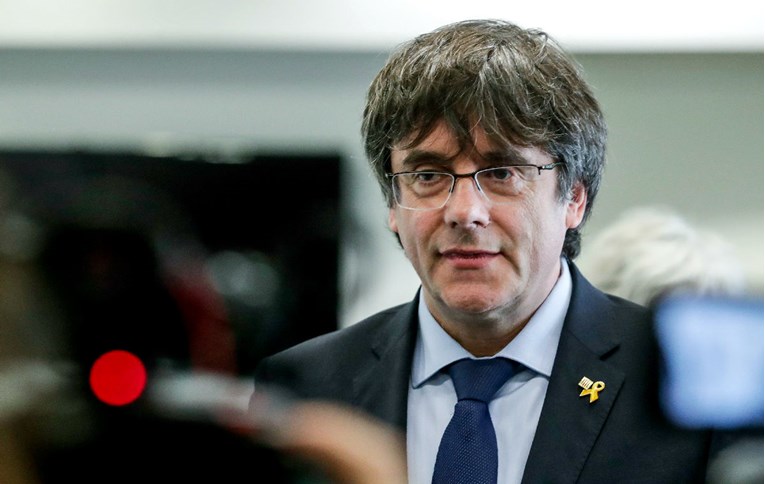 Puigdemont kampanjom za EU izbore promovira neovisnost Katalonije