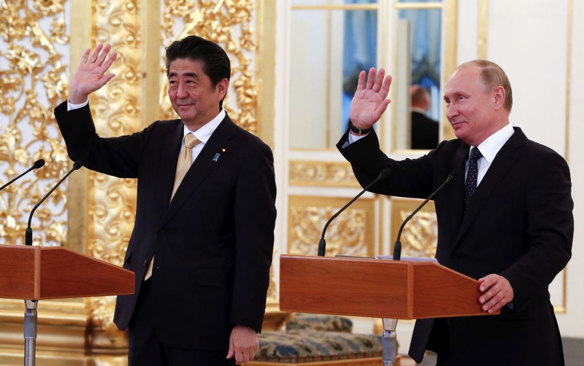 Putin i japanski premijer iz Kremlja pričali s astronautima na ISS-u