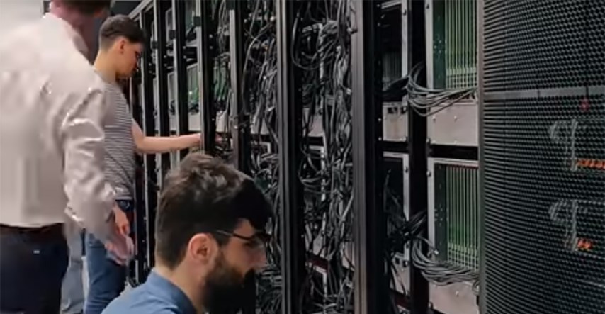 Uskoro s radom kreće divovski superkompjuter koji oponaša ljudski mozak