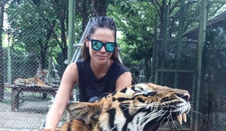 Viktorija Rađa ušla u kavez s tigrovima, evo što su joj fanovi zamjerili
