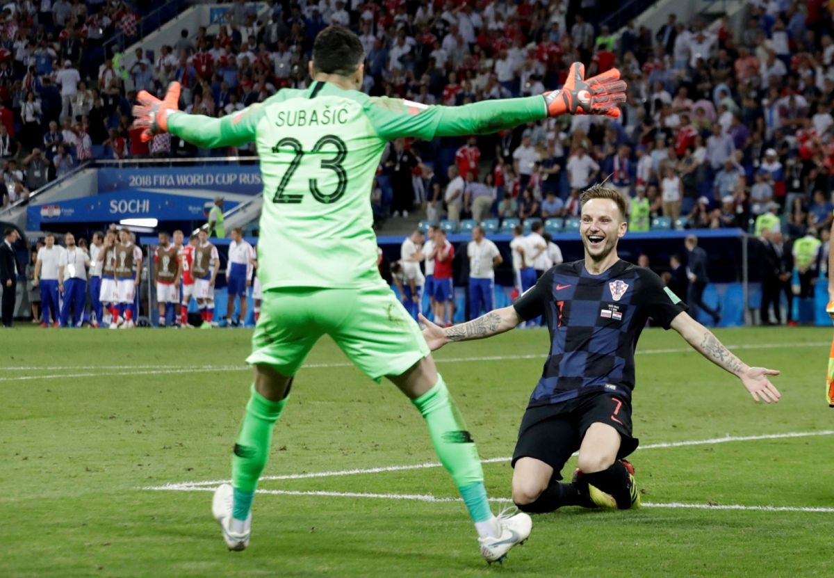 Ovo je Hrvatska! Pogledajte 10 najemotivnijih fotografija s utakmice
