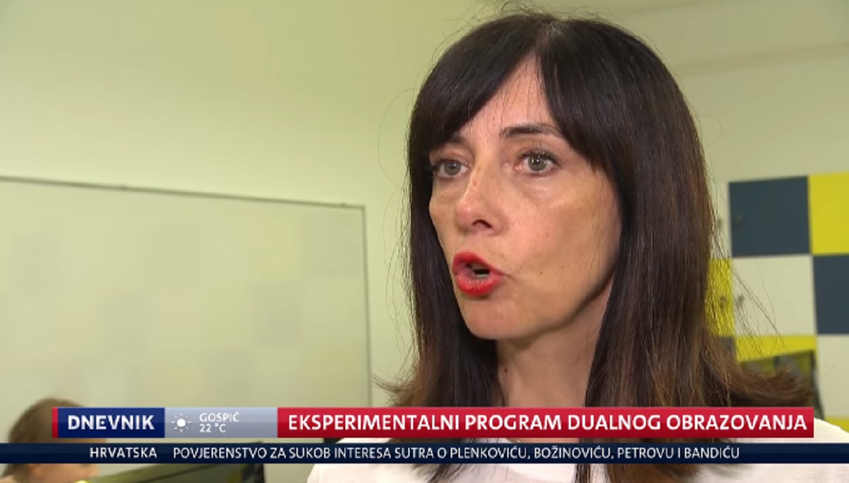 Ministrica Divjak premontirala TV prilog kako bi ispalo da je svi samo hvale