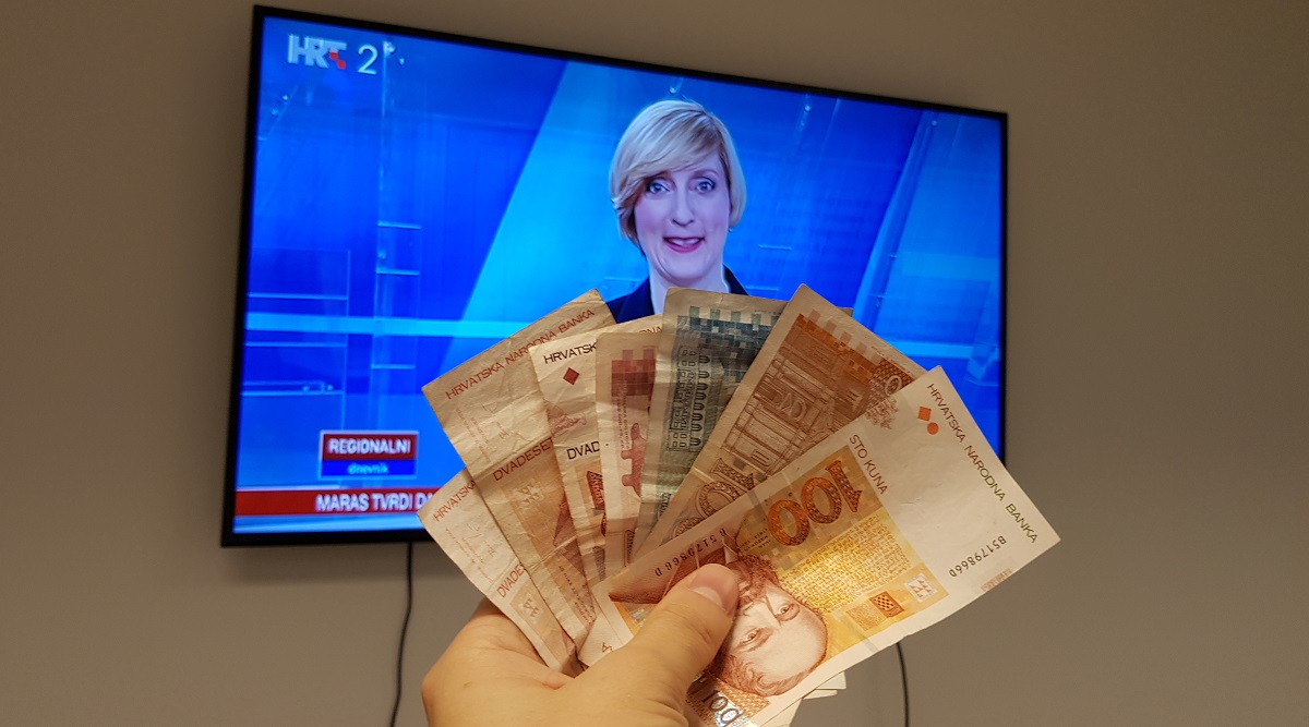 Svi plaćamo HRT, a oni za taj novac tuže novinare. Što mislite o tome?