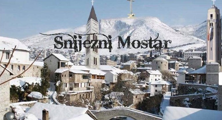 Splitska turistička agencija s fotke Mostara izbrisala džamije i stavila crkve