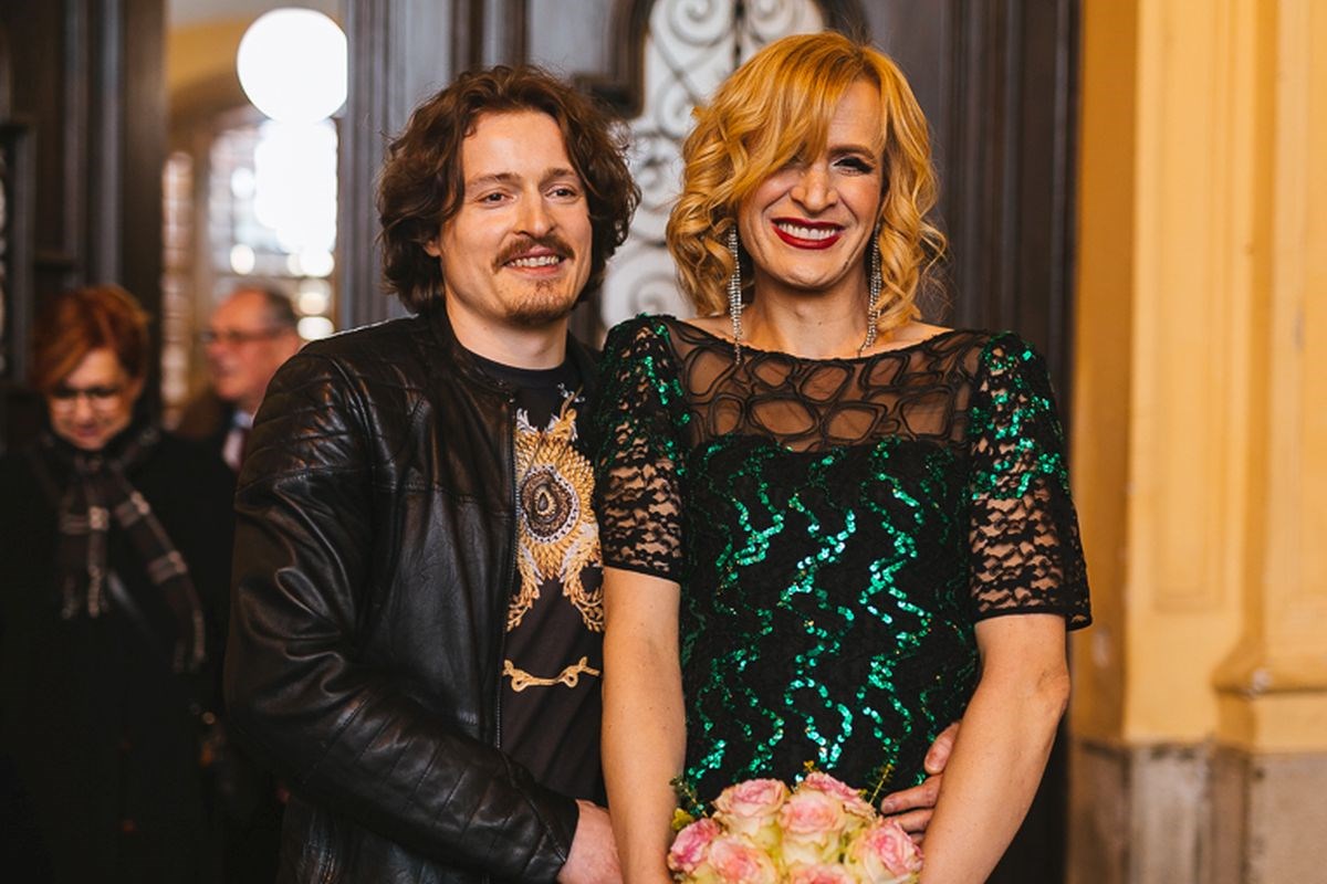 Pogledajte video: Bili smo na svadbi hrvatskog dizajnera koji je promijenio spol