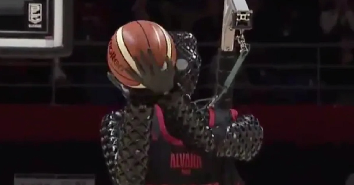 VIDEO Curry je srušio rekord u tricama, ali ovaj robot bi ga mogao prestići