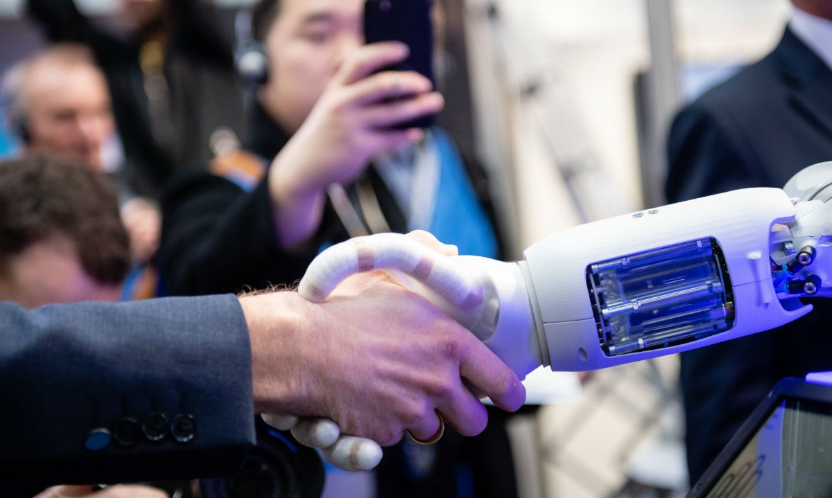 Hoće li nas roboti potjerati u prijevremenu mirovinu?