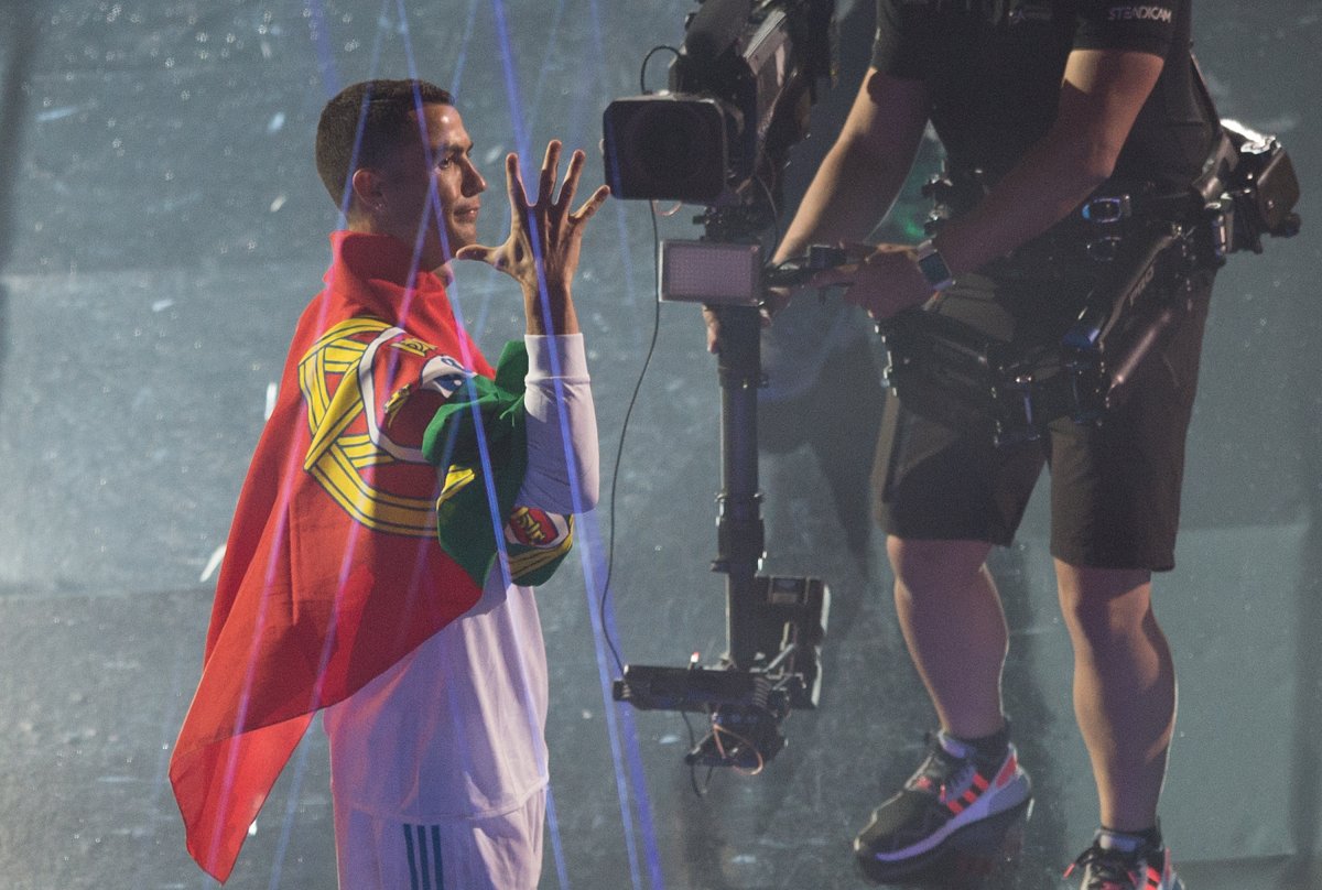 Real predstavio nove dresove, ali gdje je Ronaldo?