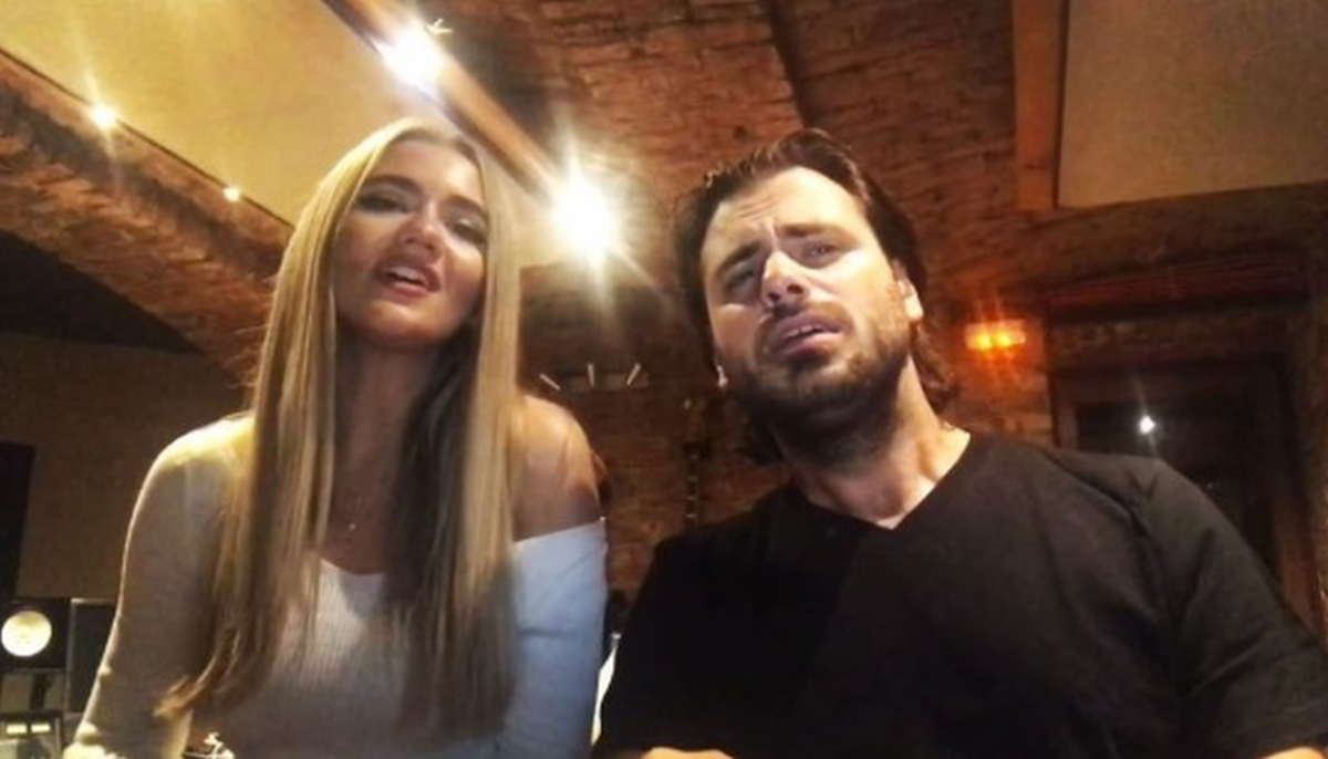 Hauser sa seksi plavušom otpjevao Rozginu pjesmu pa ga iznapadali: "Jadan si"