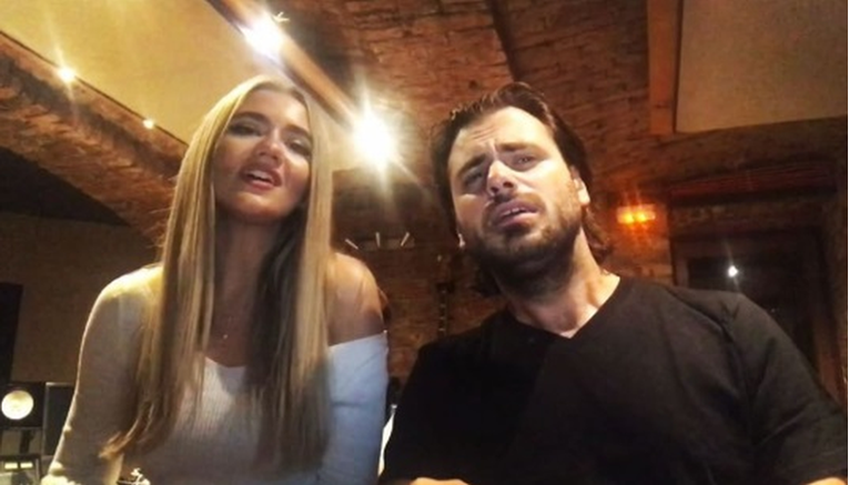 Hauser sa seksi plavušom otpjevao Rozginu pjesmu pa ga iznapadali: "Jadan si"