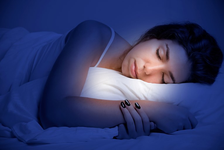 Premalo sna povećava rizik od srčanih bolesti. Ali ni previše sna nije dobro