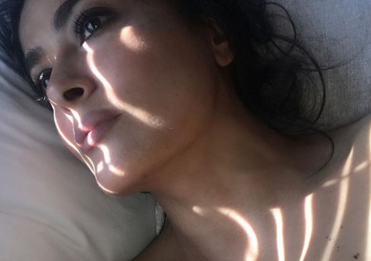Salma Hayek pokazala "tajnu tetovažu" na grudima