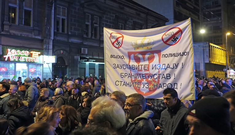 Beograđani ne odustaju, već 13. subotu zaredom marširaju protiv Vučića