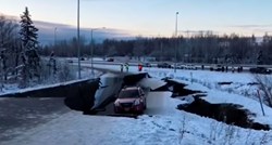 Sjećate se ceste koja se urušila nakon potresa na Aljasci? Već je popravljena
