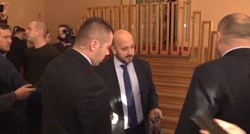 VIDEO Maras pokušao ući u Skupštinu grada Zagreba, spriječili ga zaštitari