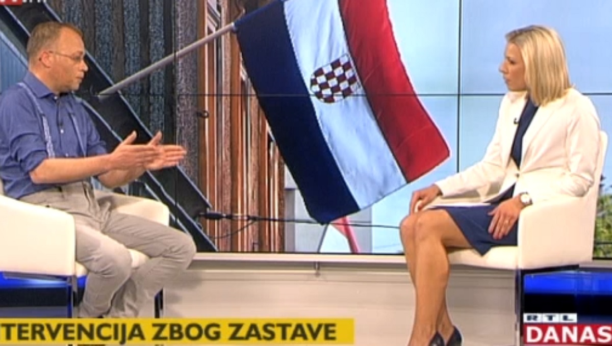 Hasanbegović rekao zašto su izvjesili zastavu s prvim bijelim poljem