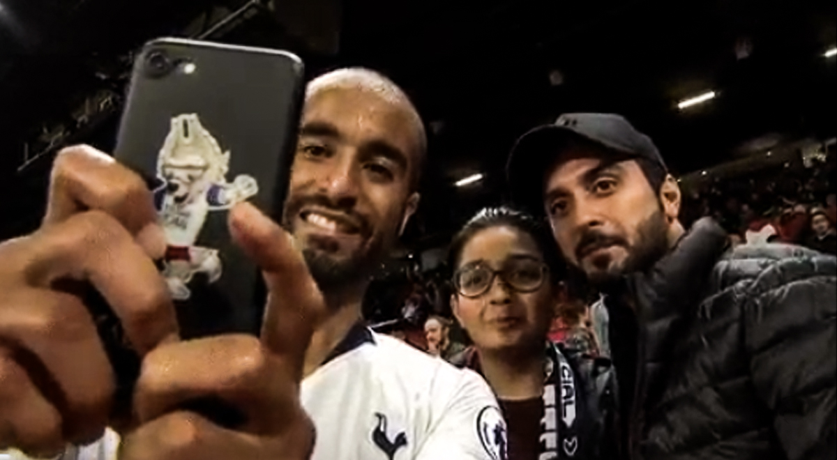 Navijači Uniteda lupali selfije s najboljim igračem Tottenhama