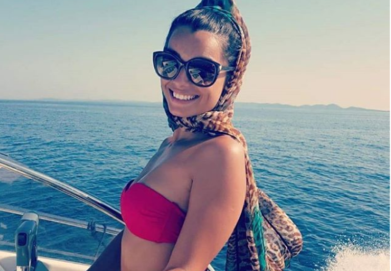 Sementa Rajhard na brodu pokazala seksi tijelo u bikiniju