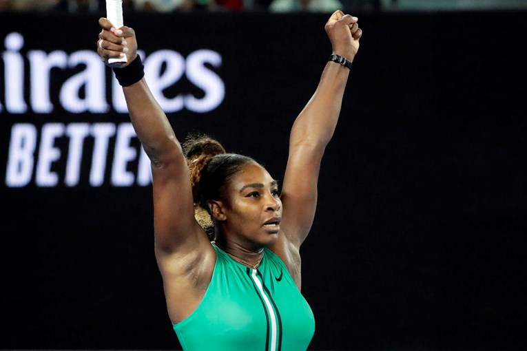 Serena Williams ruši sve na putu do vječnosti, pala i prva igračica svijeta