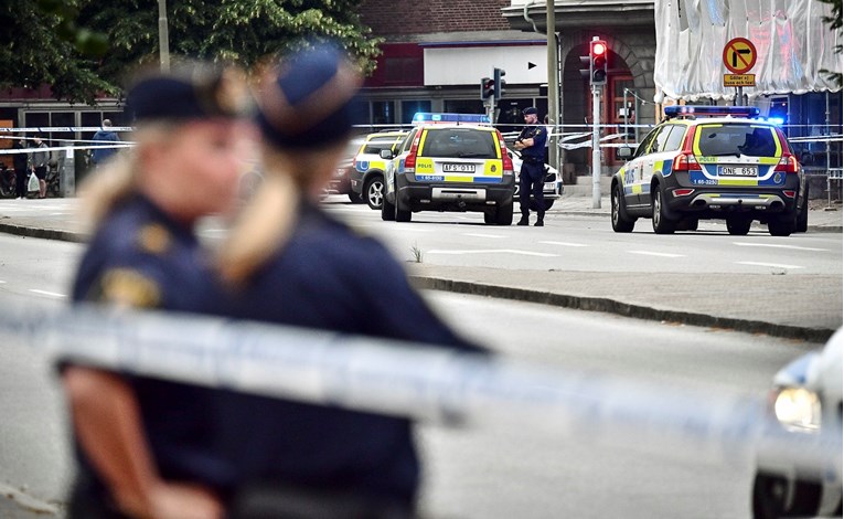 Pet osoba ranjeno u pucnjavi u Švedskoj, napad nema veze s terorizmom