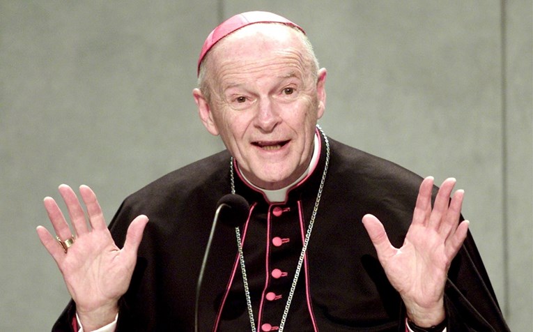 Američki biskupi traže od Vatikana istragu o kardinalu optuženom za pedofiliju