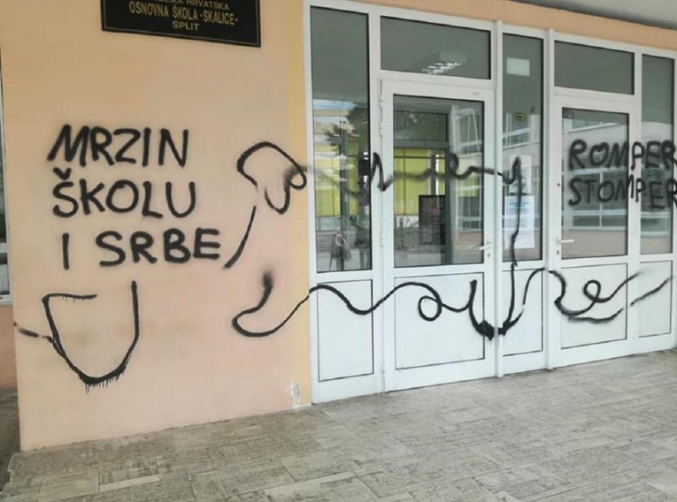 FOTO Splitska škola išarana ustaškim znakovima: "Mrzim Srbe, smrt policiji"