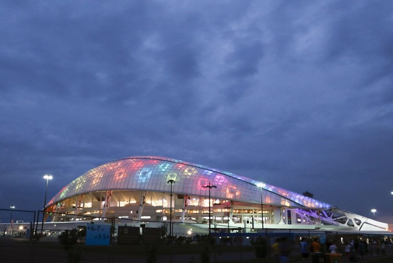 Hrvatska igra na stadionu koji podsjeća na Poljud