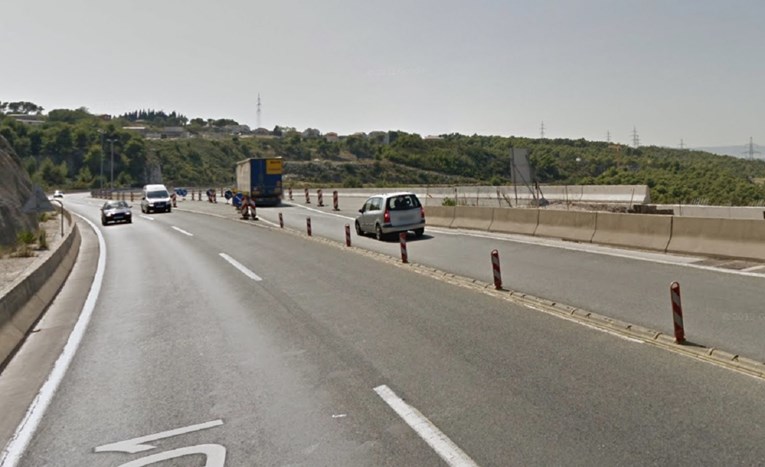 Na brzoj cesti kod Splita sudarilo se pet auta
