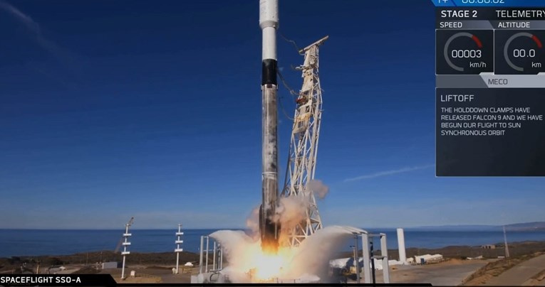 SpaceX lansirao raketu s rekordna 64 satelita