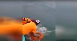 VIDEO Tinejdžer spašen iz Meksičkog zaljeva, braća mu se utopila