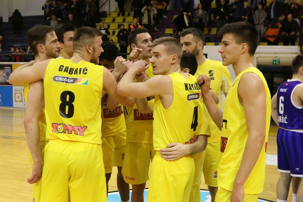 Marčinković fantastičan u pobjedi Splita. Oduševio je skromnom izjavom
