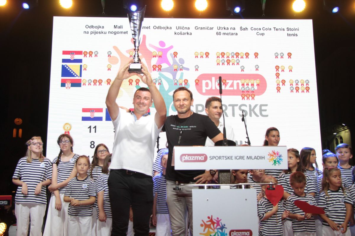 Na splitskoj Rivi završene 22. Sportske igre mladih