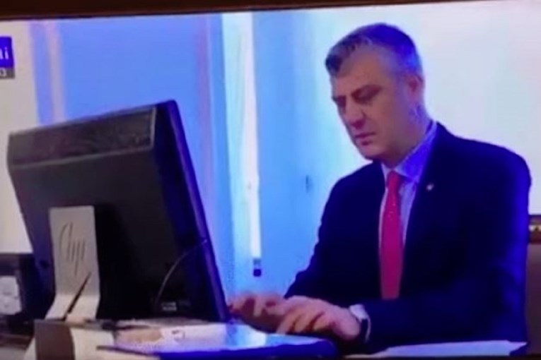 Srbi se rugaju Thaçiju zbog ove snimke: "Predsjednik lažne države ispao glup"