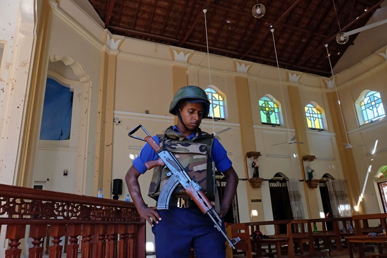 Koja je glavna religija na Šri Lanki? Katolika i muslimana je jako malo