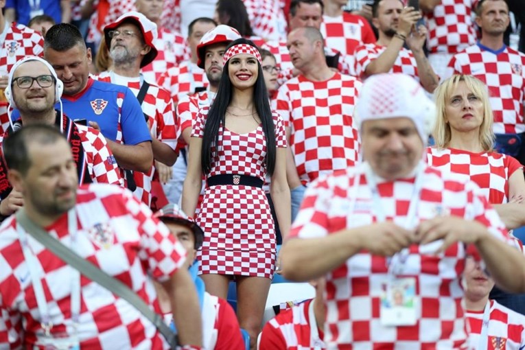 VIDEO Hrvatski navijači okupirali Kalinjingrad, pogledajte atmosferu sa stadiona