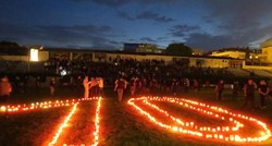 Veličanstven oproštaj Torcide i Splićana: Zasvijetlio broj deset na Starom Placu