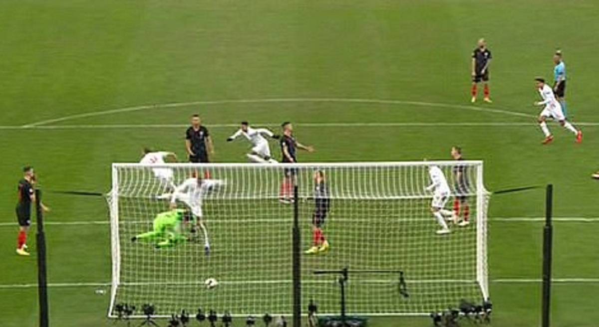 Ovo vam je promaklo: Kane zabija gol, a Stones koljenom nokautira Kalinića