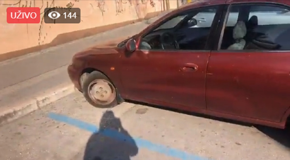 Prazan auto u Splitu trubio preko sat vremena