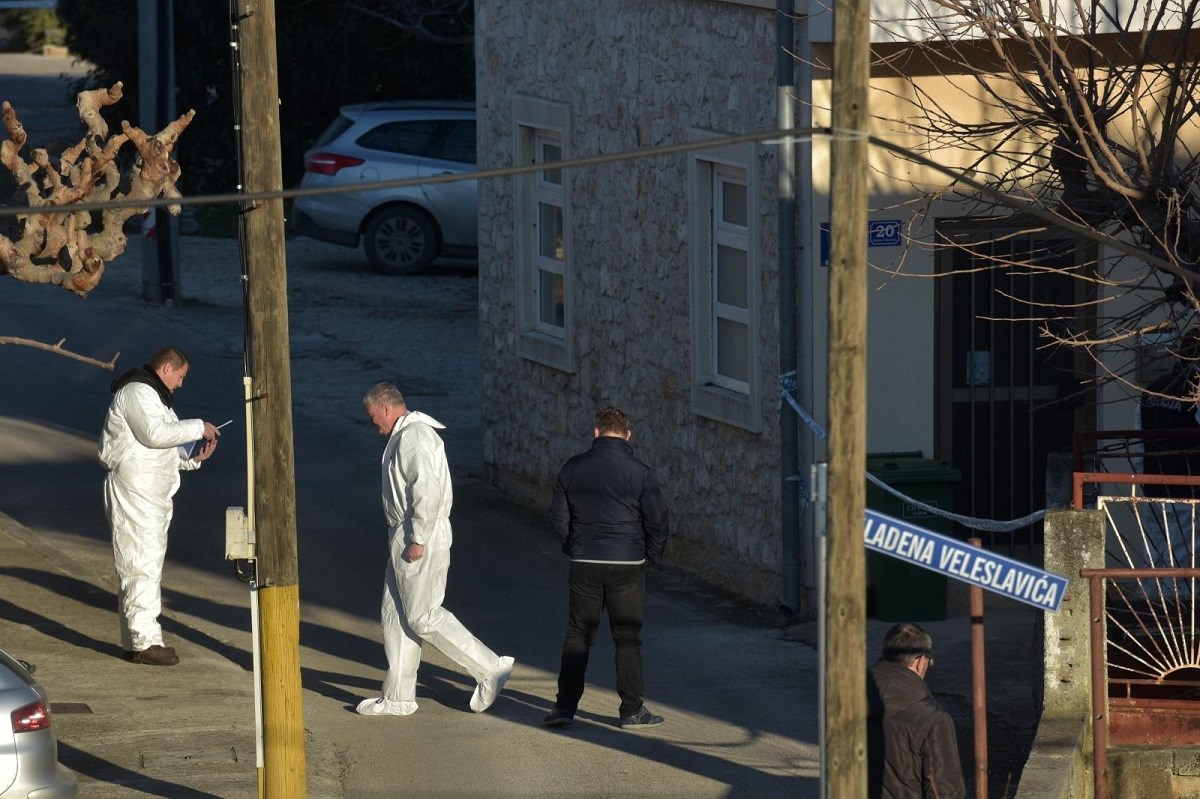 Novi detalji krvoprolića: Čedomir je obitelj pobio u krevetu, ostavio je pismo