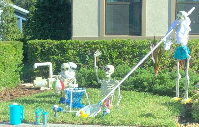 Hit galerija: Cura fotkala kosture kod susjeda, svaki dan rade nešto drugo