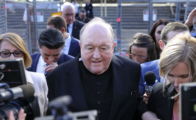Australski premijer zatražio od Pape da otpusti nadbiskupa koji je prikrivao pedofiliju
